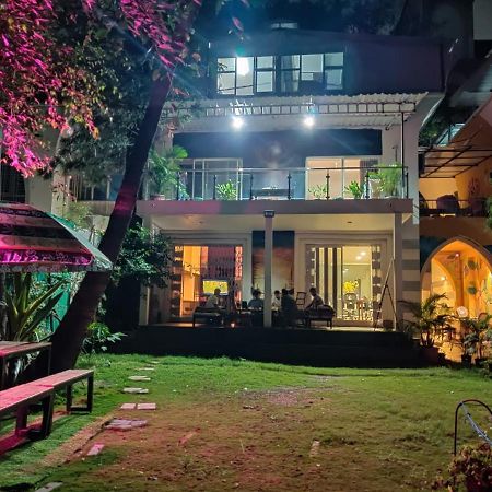 A Pousada Urban Nomads Pune Riverside Colive Cowork Exterior foto