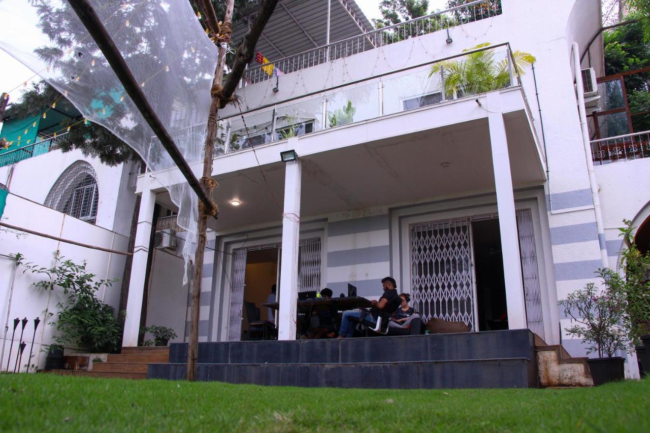 A Pousada Urban Nomads Pune Riverside Colive Cowork Exterior foto