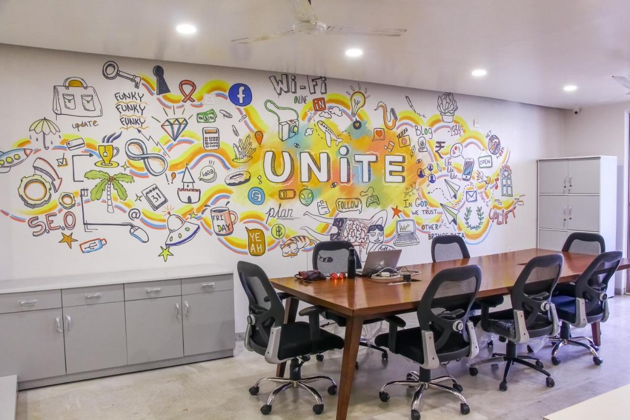A Pousada Urban Nomads Pune Riverside Colive Cowork Exterior foto
