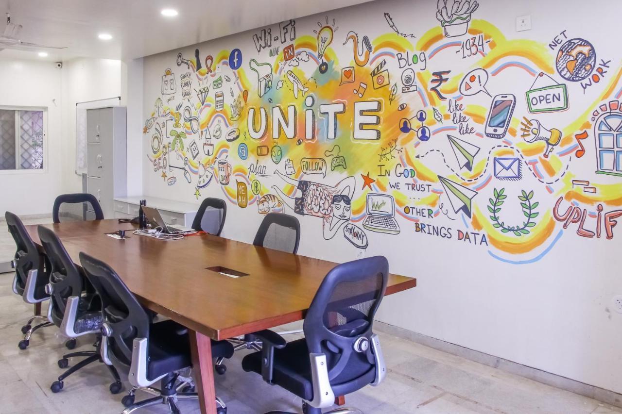 A Pousada Urban Nomads Pune Riverside Colive Cowork Exterior foto