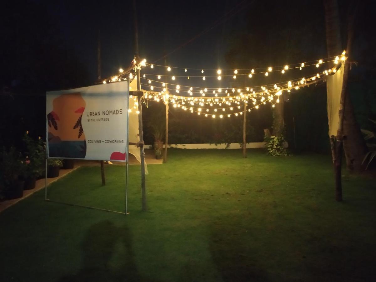 A Pousada Urban Nomads Pune Riverside Colive Cowork Exterior foto