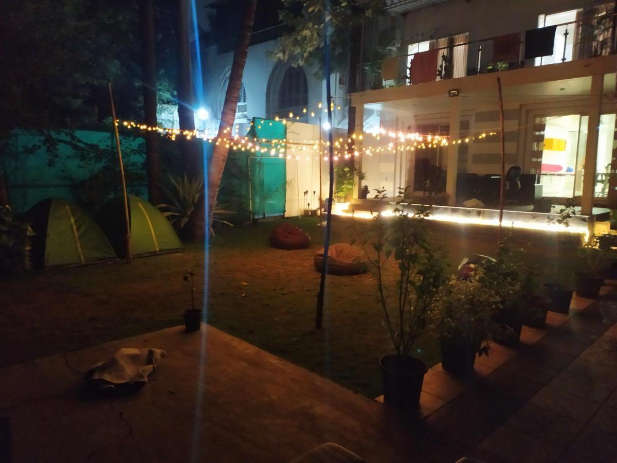 A Pousada Urban Nomads Pune Riverside Colive Cowork Exterior foto