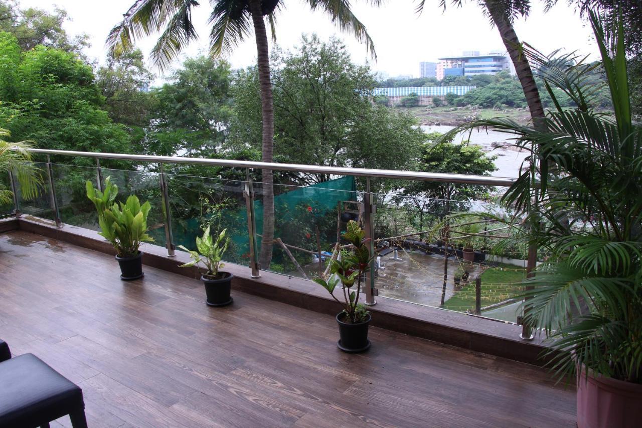 A Pousada Urban Nomads Pune Riverside Colive Cowork Exterior foto